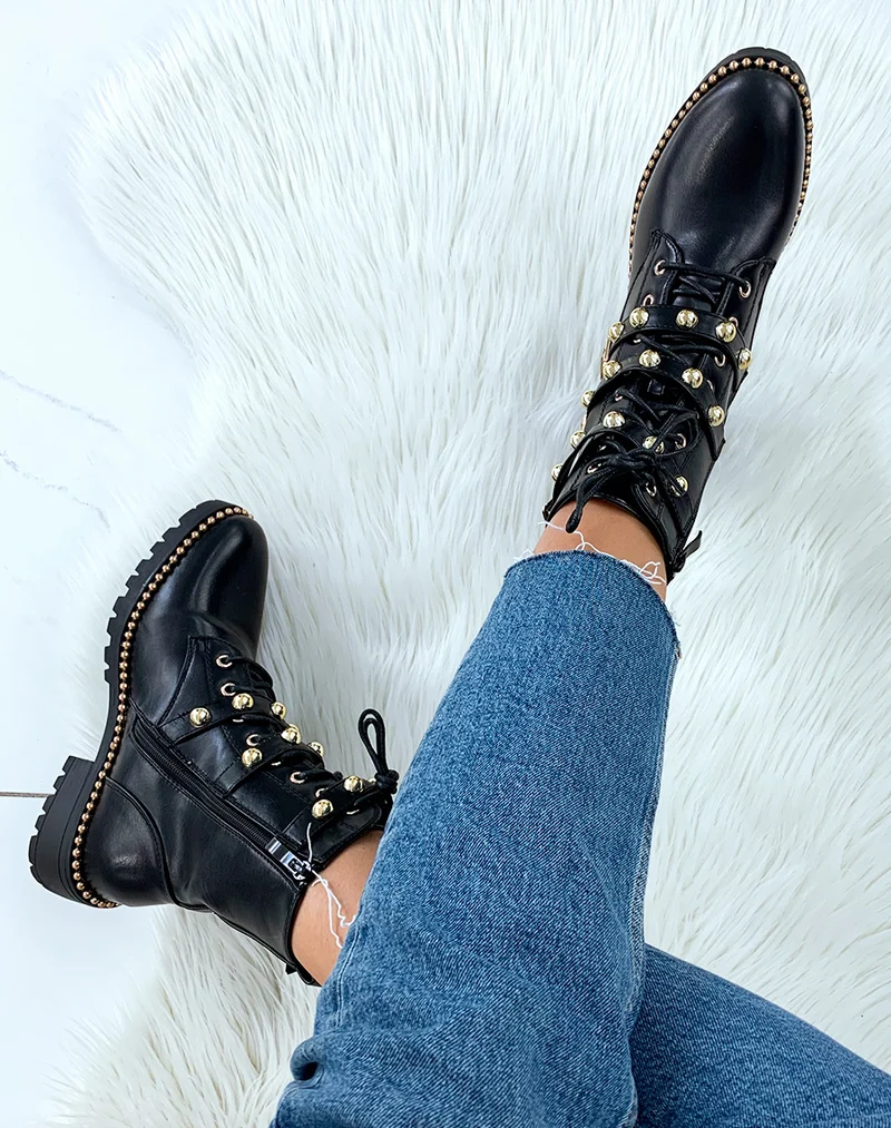 Bottines montantes noires à détails dorés
