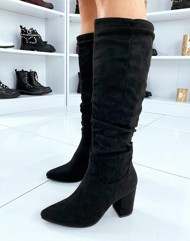 Bottes hautes noires en suedine