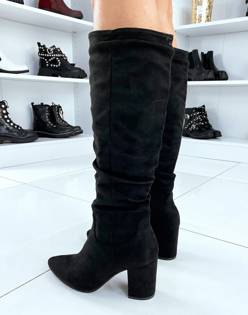 Bottes hautes noires en suedine