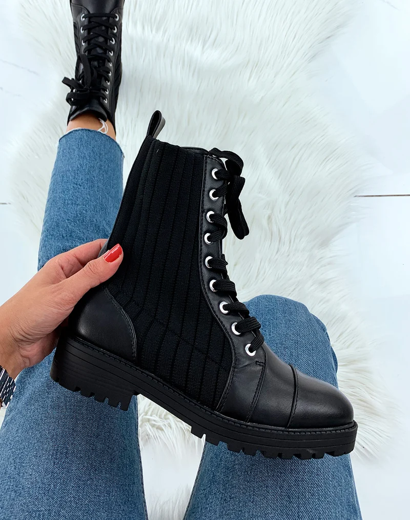 Bottines noires montante chaussette à lacet