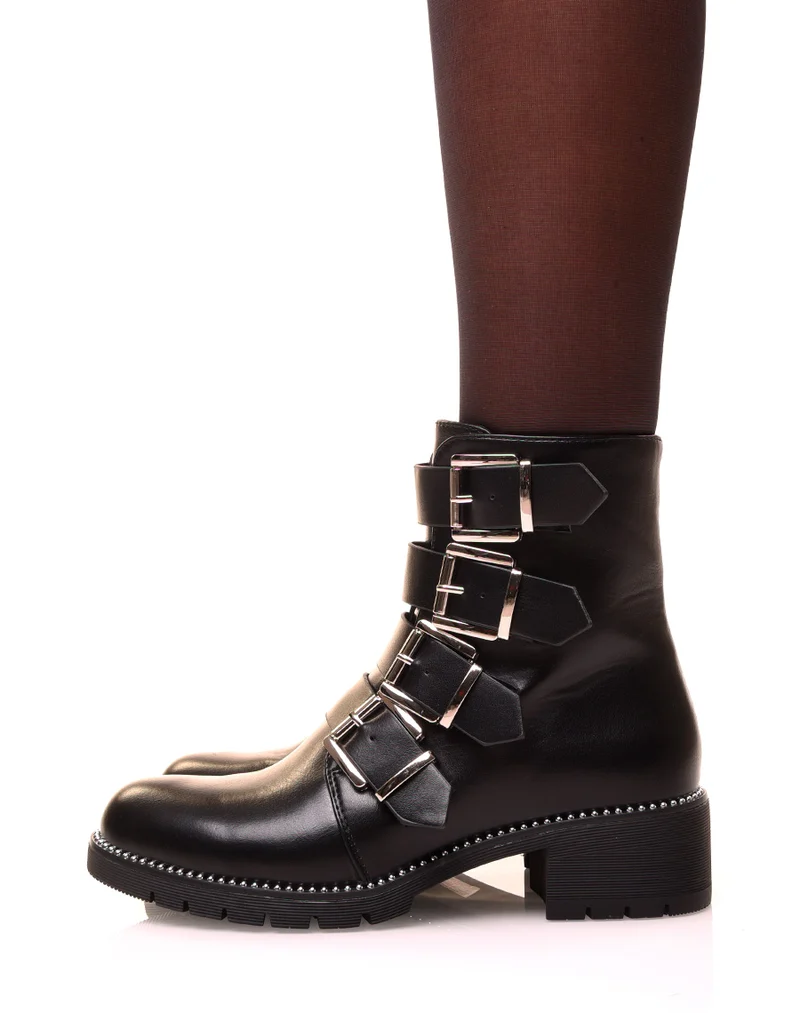 Bottines montantes noires à multiples lanières ajourées de clous