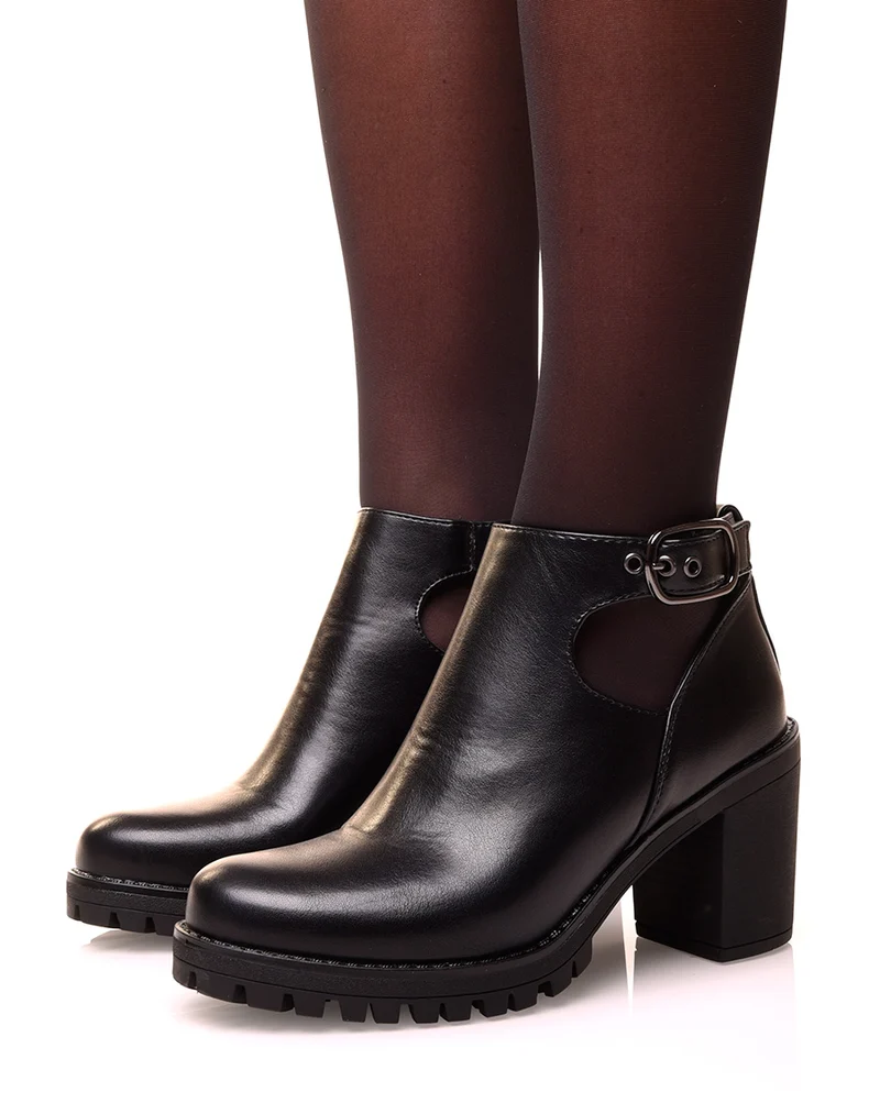 Bottine noire à talon ouverte