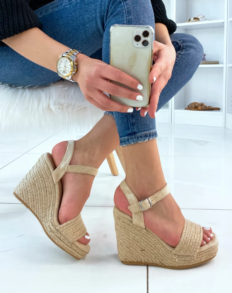 Compensées beiges en toile de jute