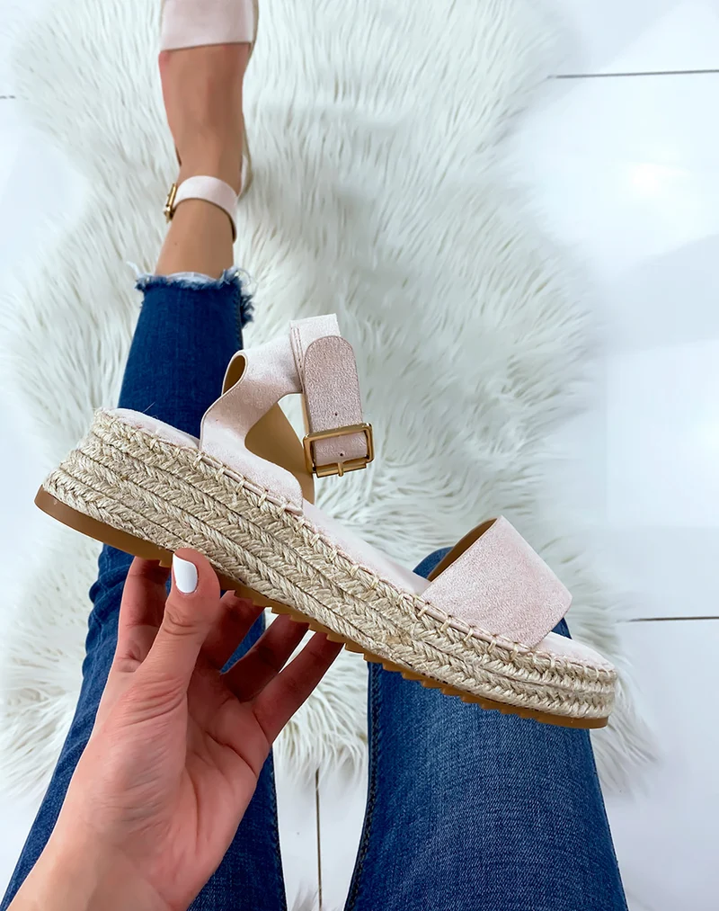 Nu-pieds beige en suédine à plateforme