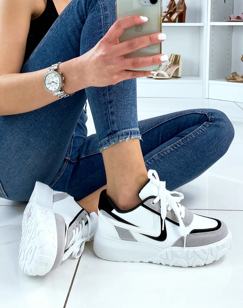 Basket blanche et noire