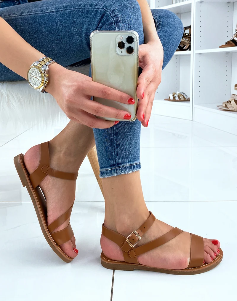 Nu-pieds camel à brides asymétriques