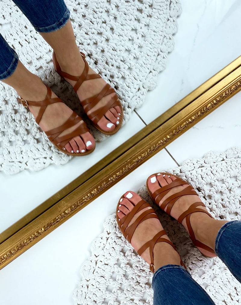 Nu-pieds à multiples sangles camel