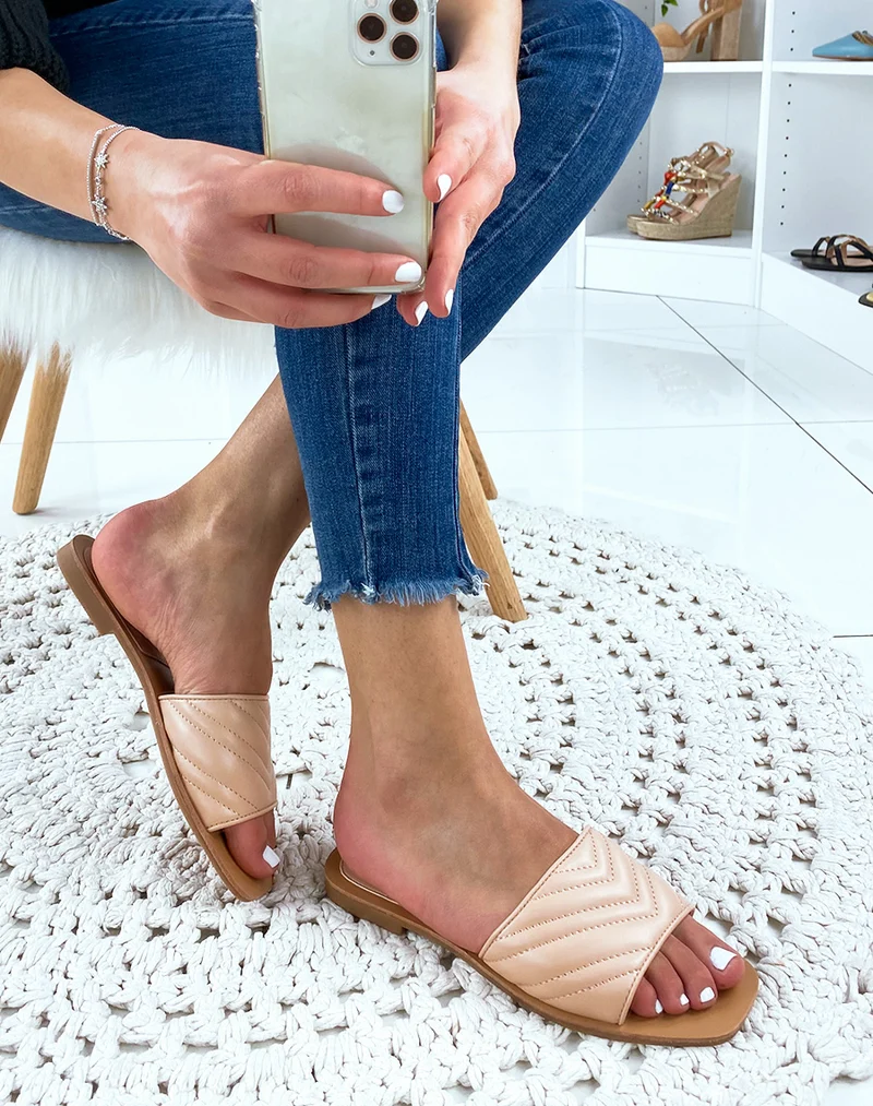 Mule en simili cuir rose