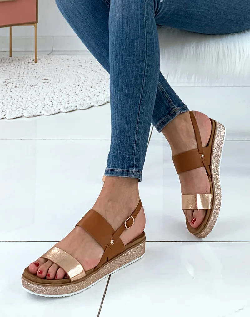 Nu-pieds camel effet serpent