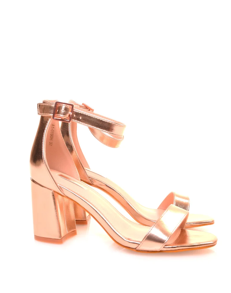 Sandales roses gold à talons carrés