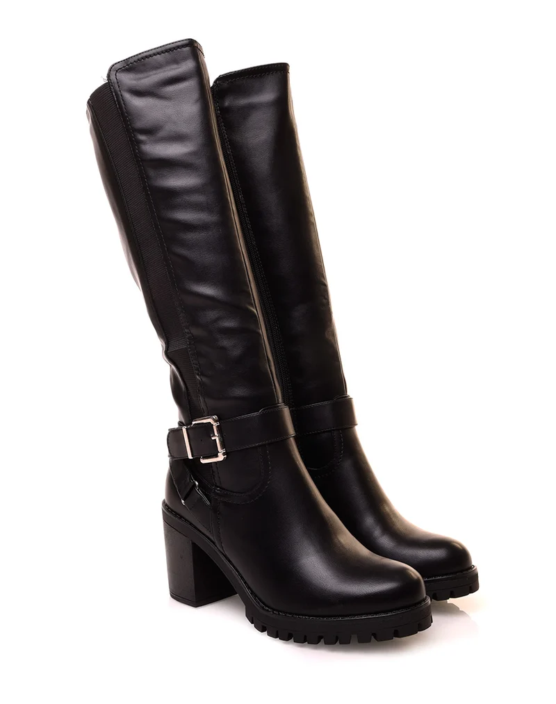 Bottes noires à talons et à semelle crantée