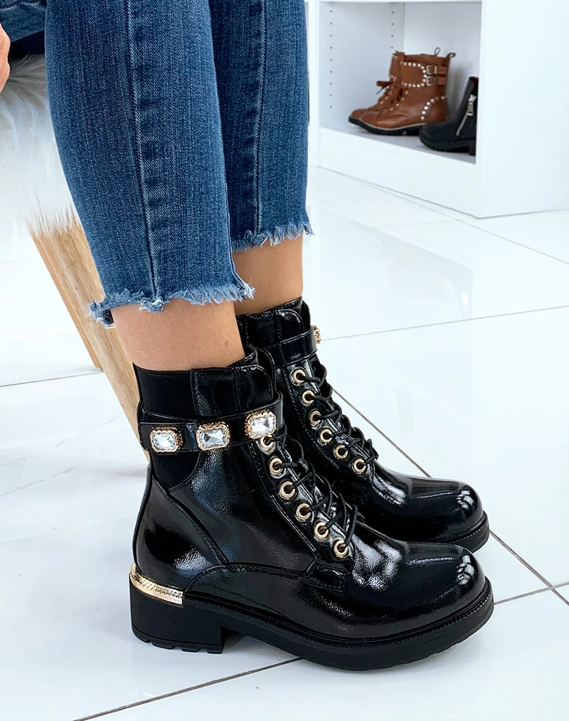 Bottines vernies noires à strass