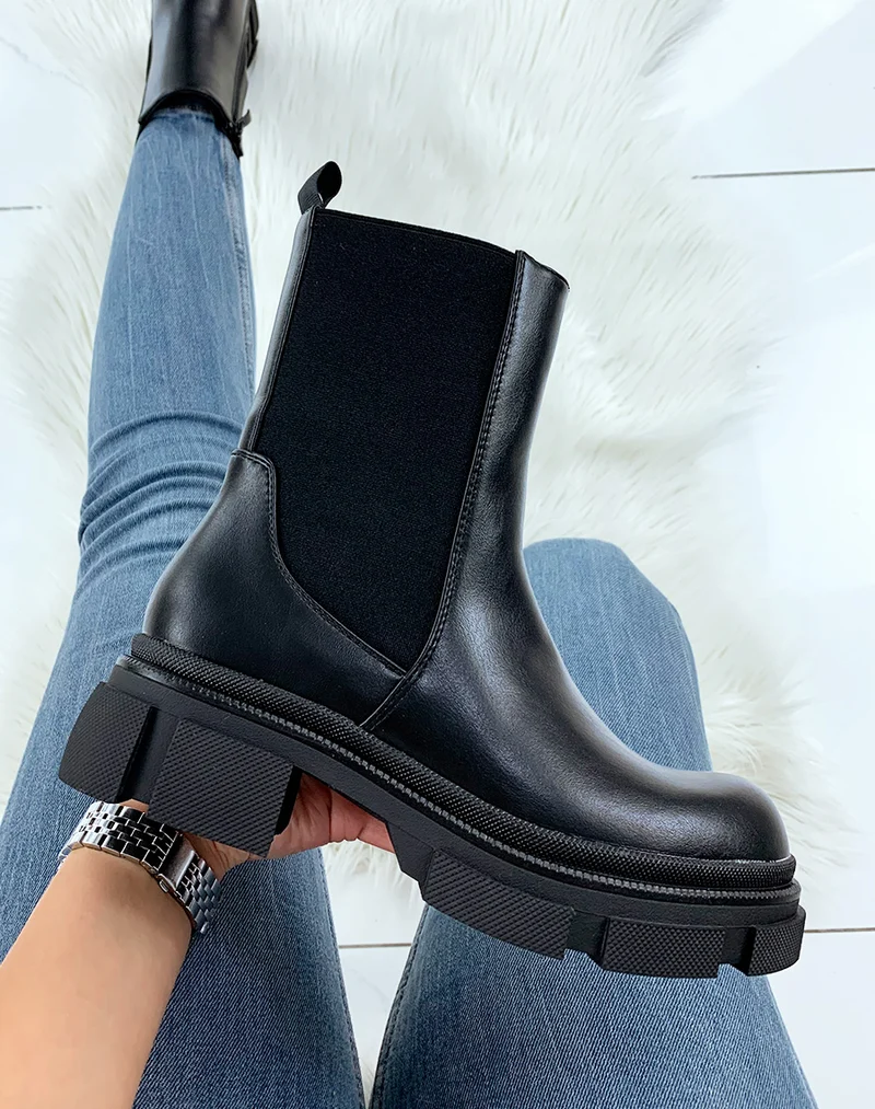 Bottines montantes noires à semelle épaisse