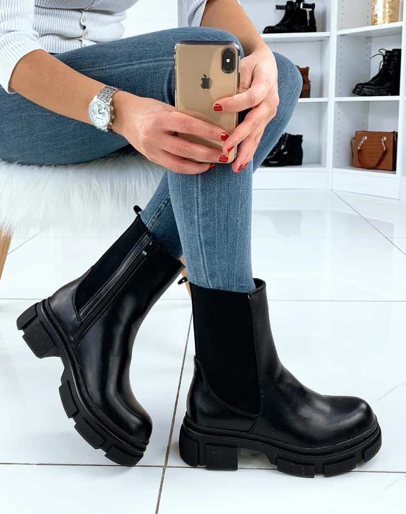 Bottines montantes noires à semelle épaisse
