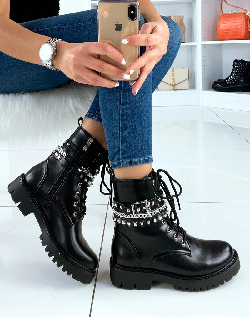 Bottines montantes noires à chaines