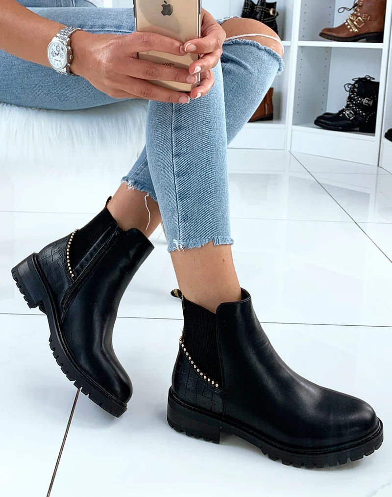 Bottines noires bi-matières à fermeture et détails clous dorés