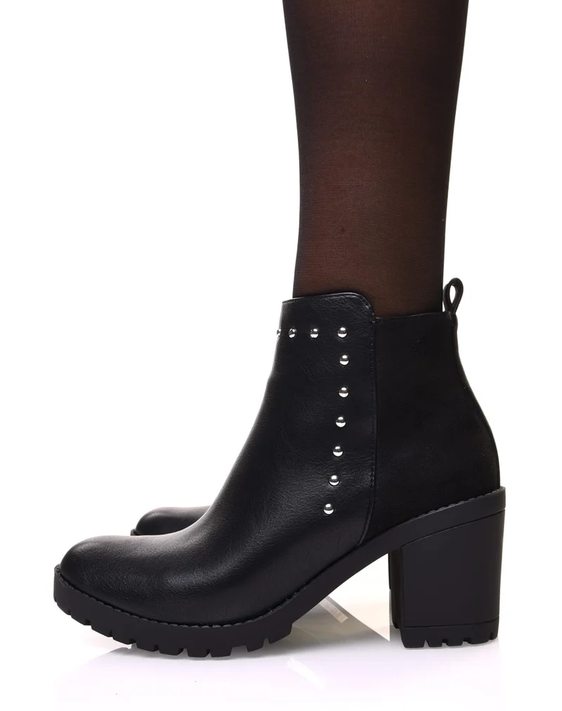 Bottines noires bi matières et détails cloutés
