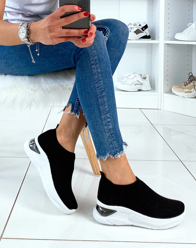 Baskets?chaussettes basses blacks
