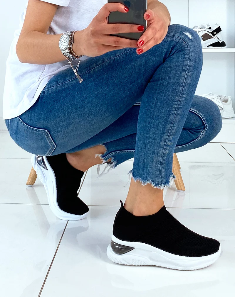 Baskets?chaussettes basses blacks