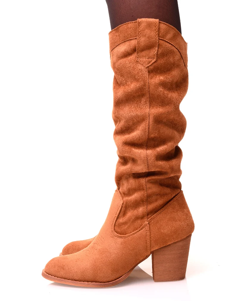 Botte camel à talon effet suédine
