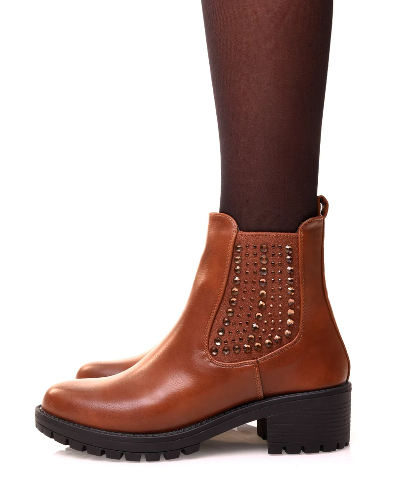 Bottines camel à strass
