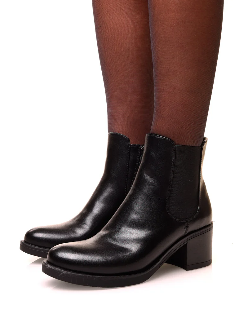 Bottines à talons carrés noires