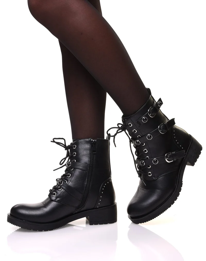 Bottines à lacets et sangles à détails clous