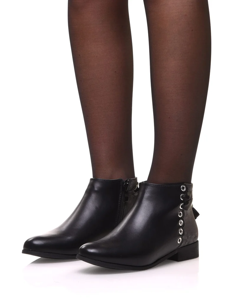 Bottines noires plates lacet décoratif en satin