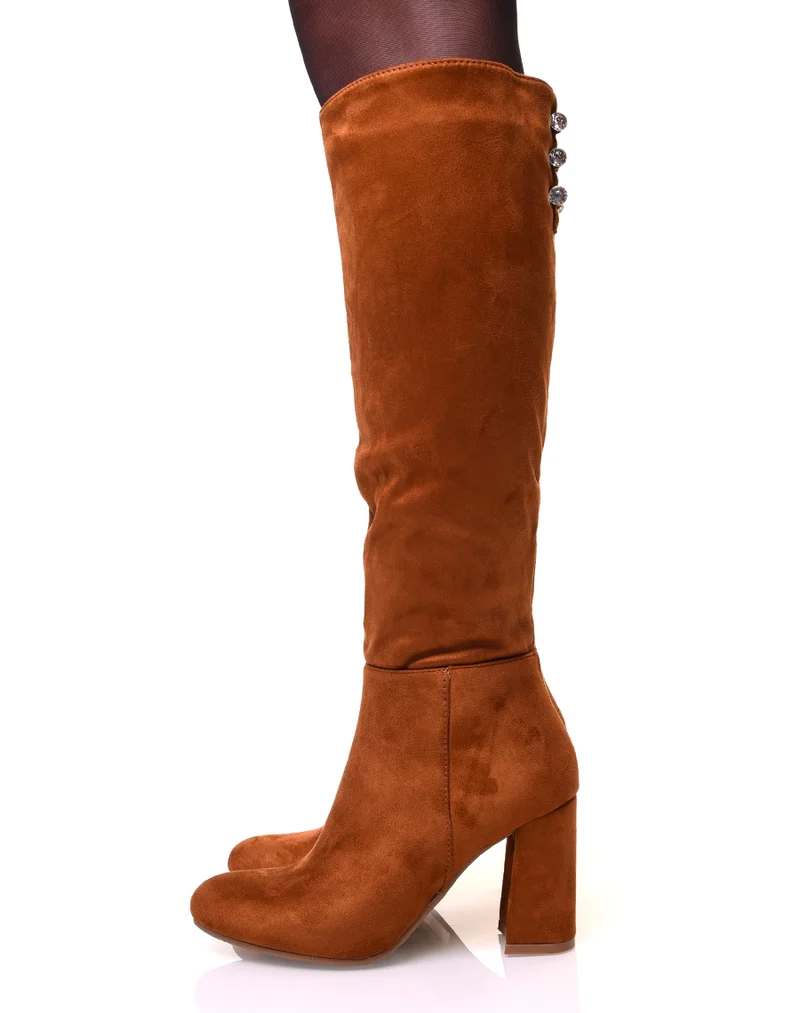Bottes à talon en suédine camel