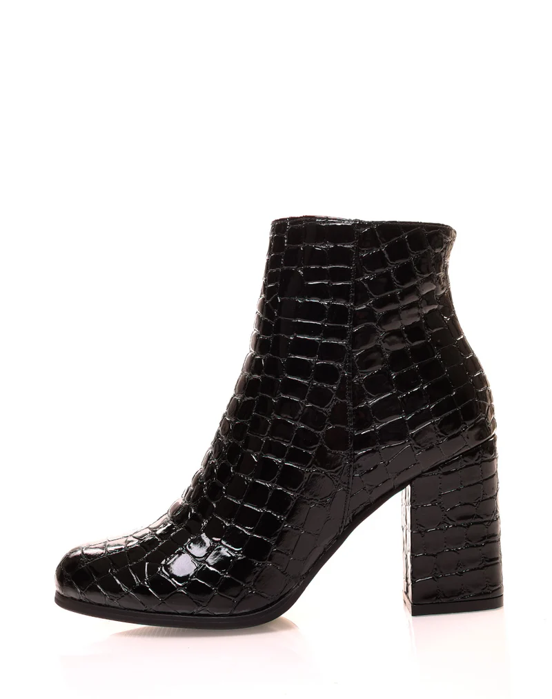 Bottines noires effet croco à talons