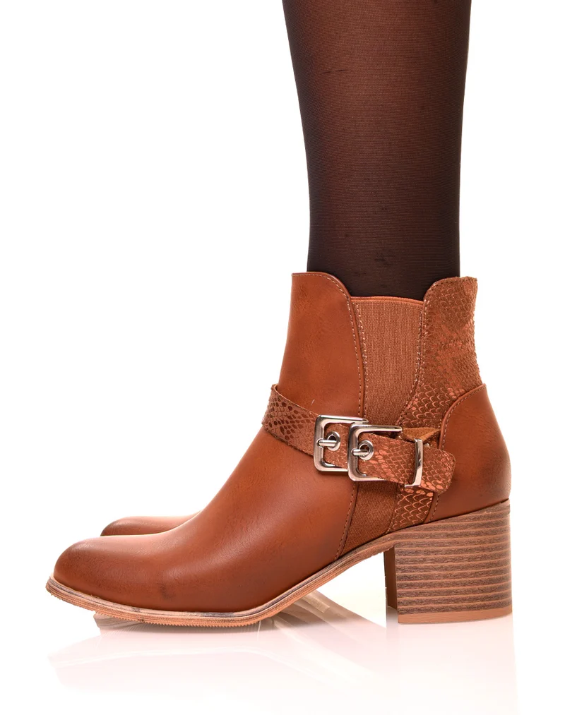 Bottines camelles à talon moyen
