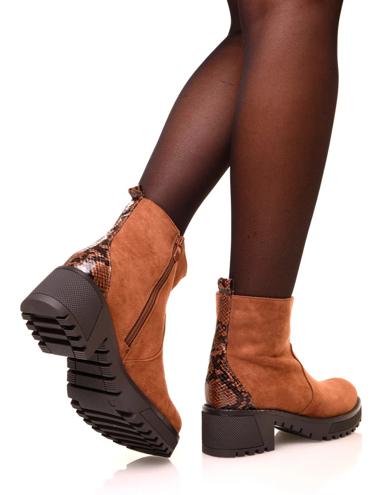 Bottines camelles en suédine à talon épais