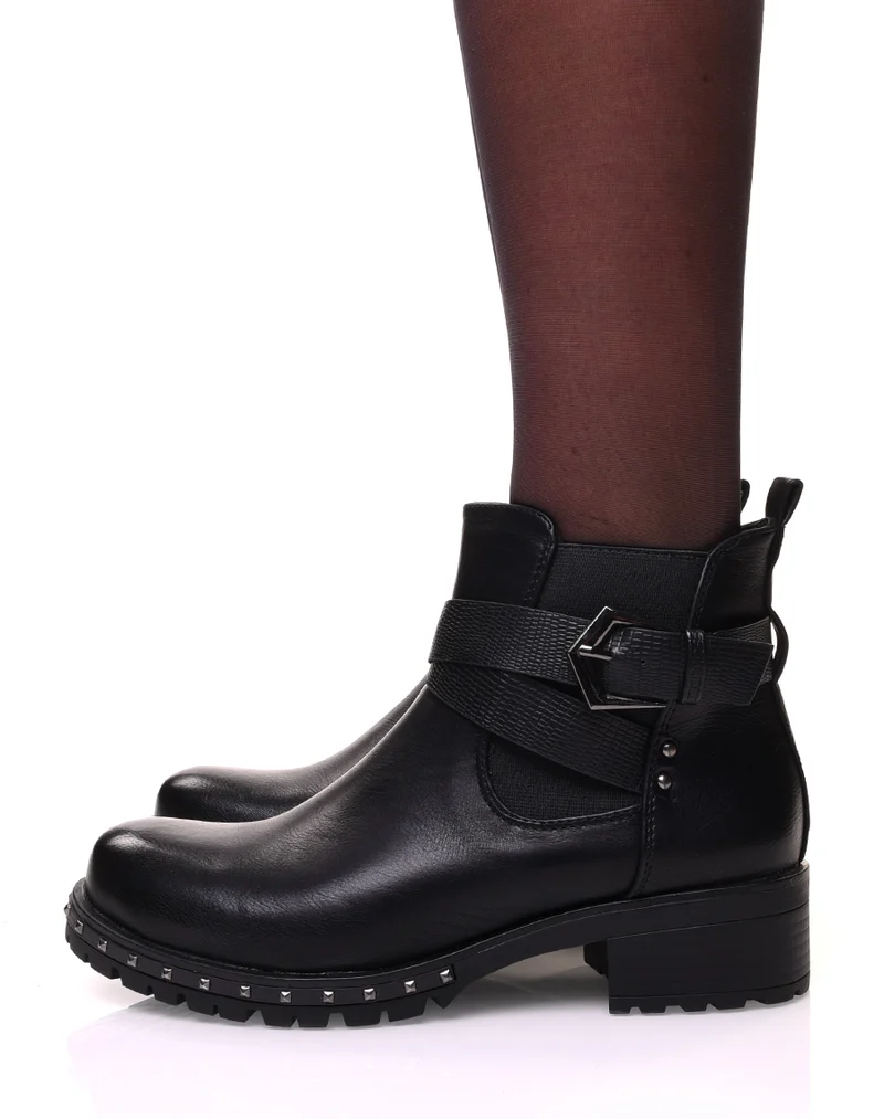 Bottines noires à sangles effet croco entrelacées