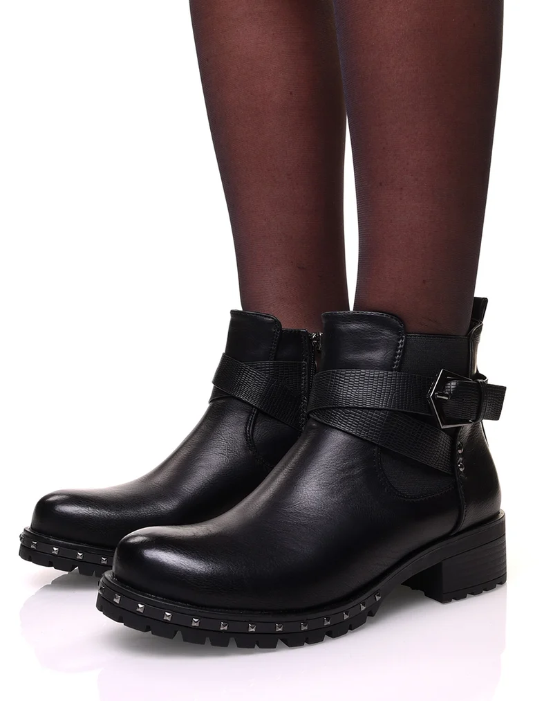 Bottines noires à sangles effet croco entrelacées