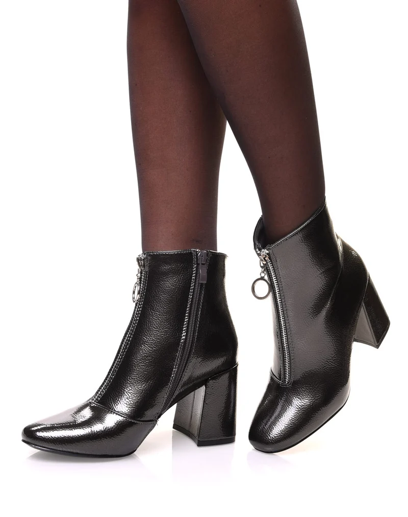 Bottines grises grainées vernies