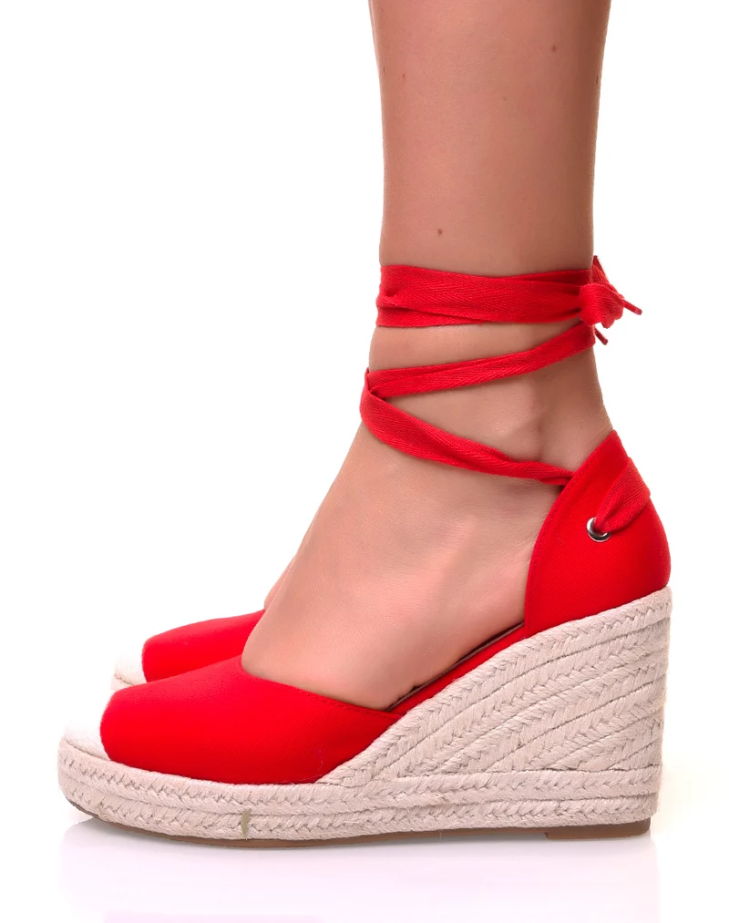Espadrilles à talons compensés en toile rouge à rubans