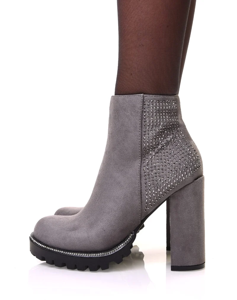 Chelsea boots grises en suédine à détails strass et talons