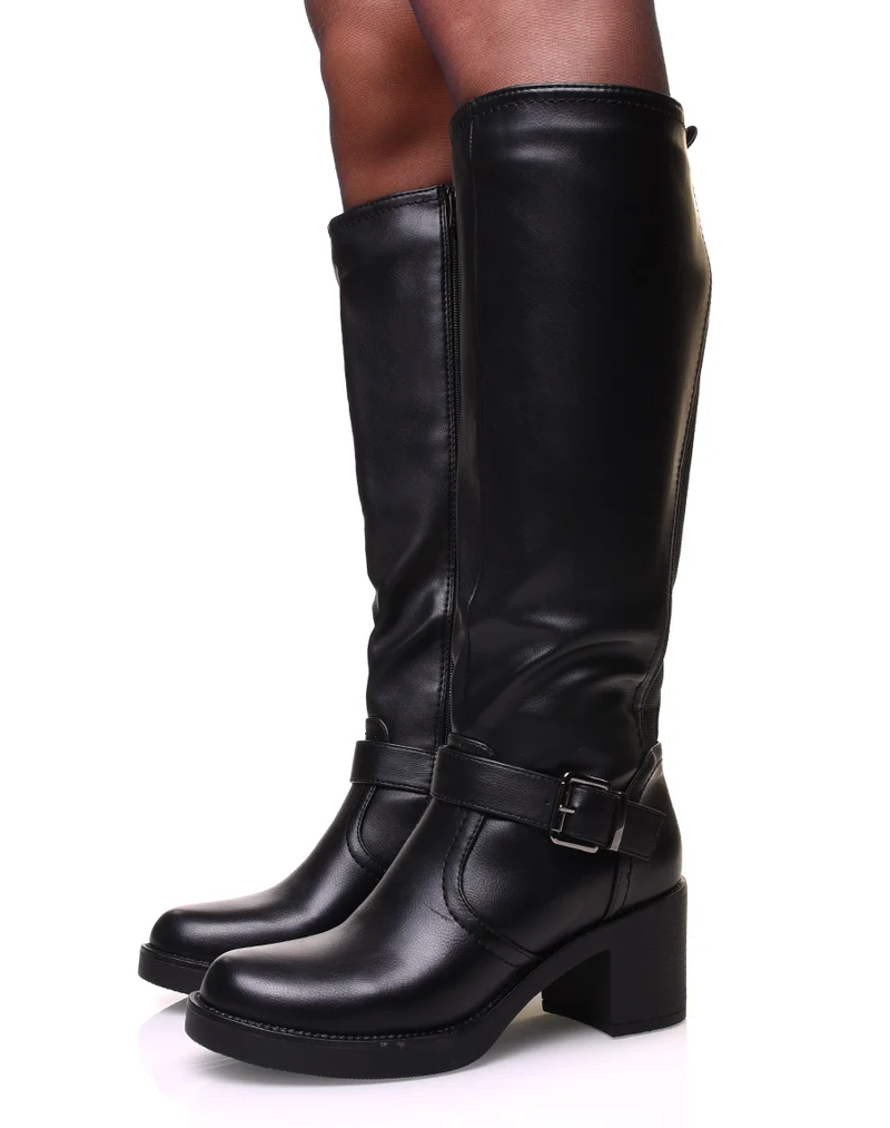 Bottes noires à sangles et talon épais