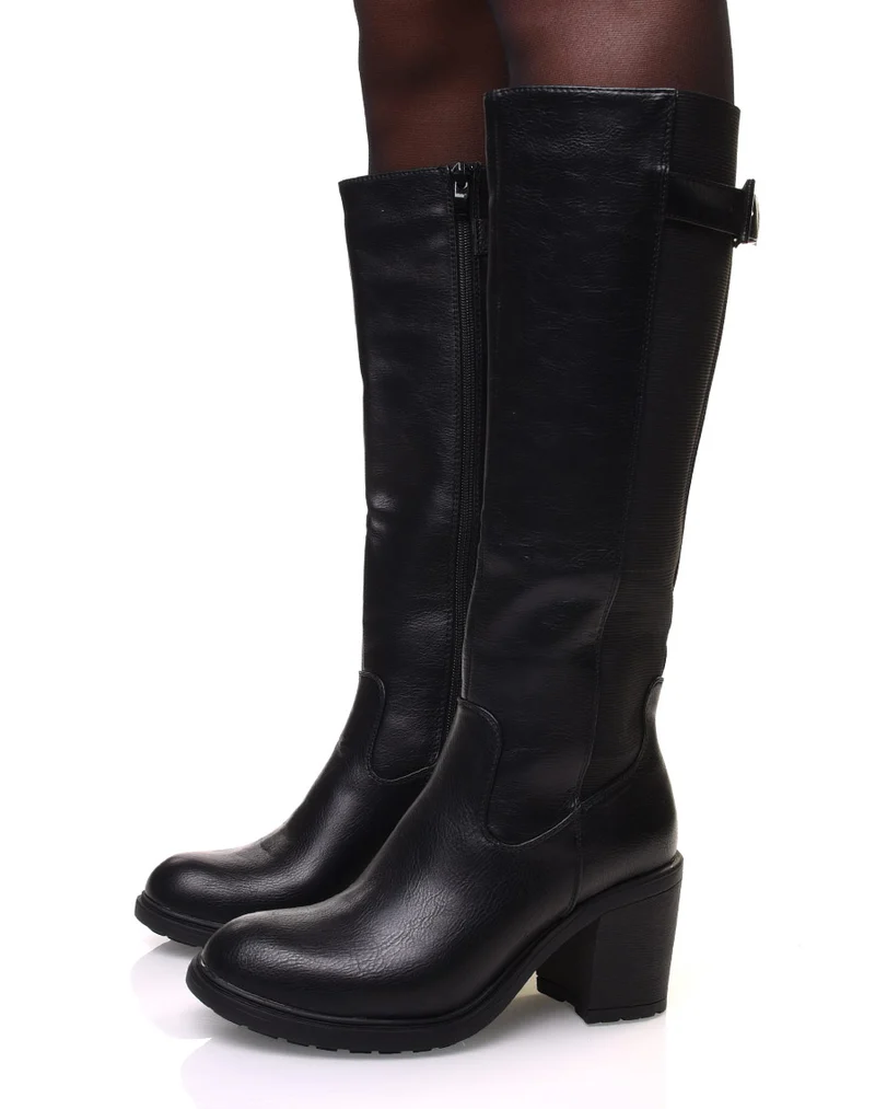 Bottes noires à talons