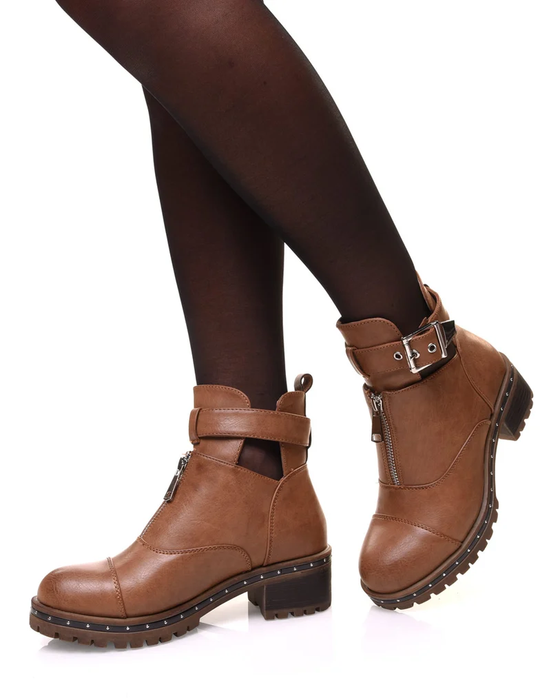 Bottines camelles ajourées à sangle