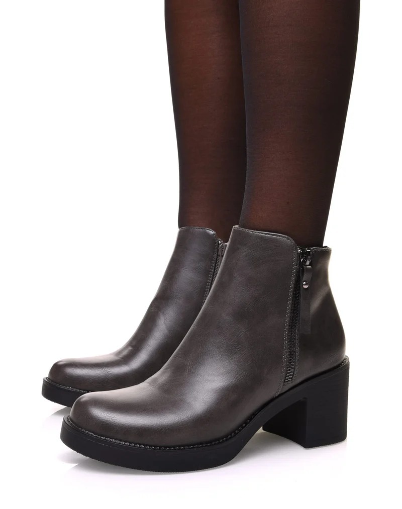 Bottines grises à talon mi haut