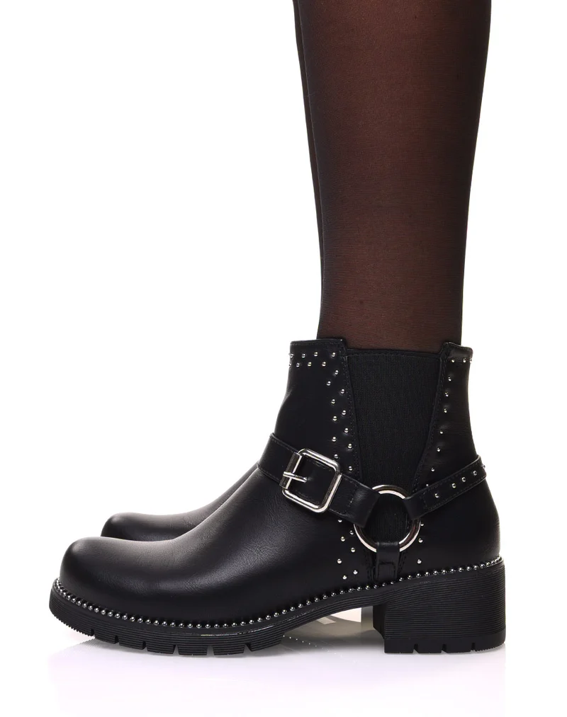 Bottines noires à sangle décorative avec anneau