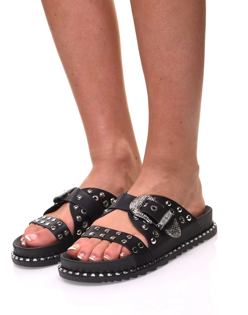 Sandales cloutées noires à boucles gravées