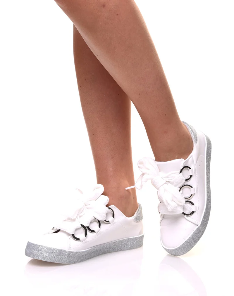 Sneakers blanches à gros lacets
