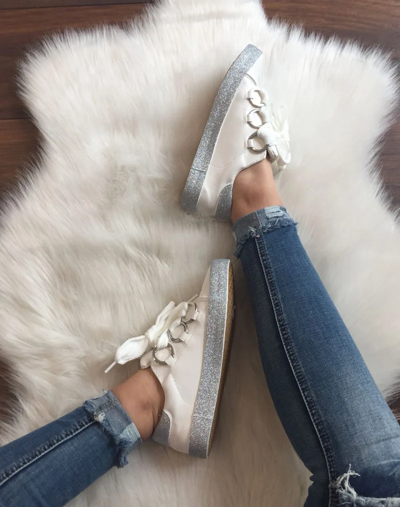 Sneakers blanches à gros lacets