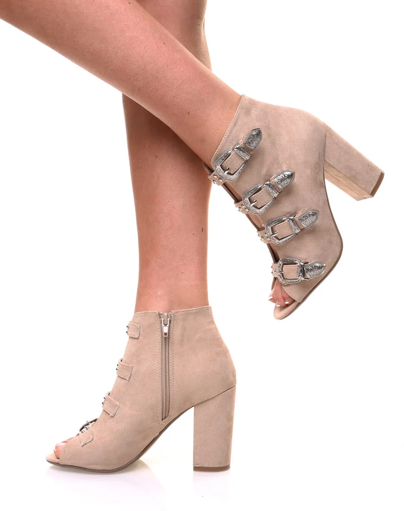 Sandales en suédines ouvertes beiges à talons