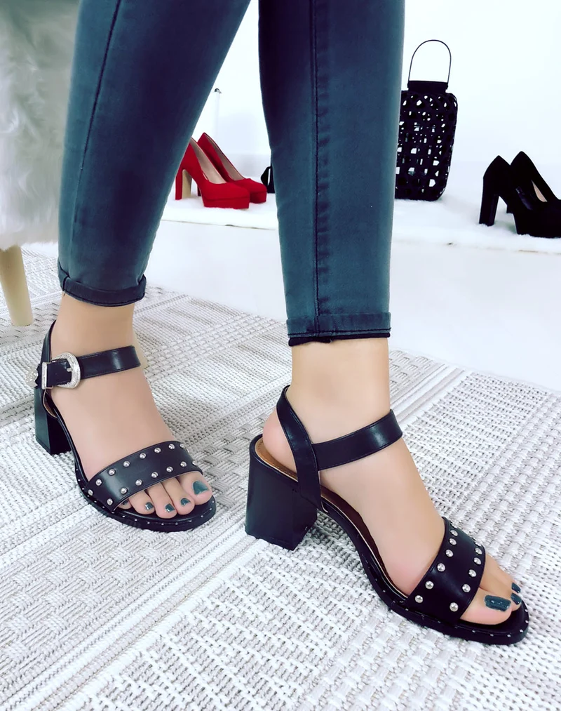 Sandales Noir à petit talon