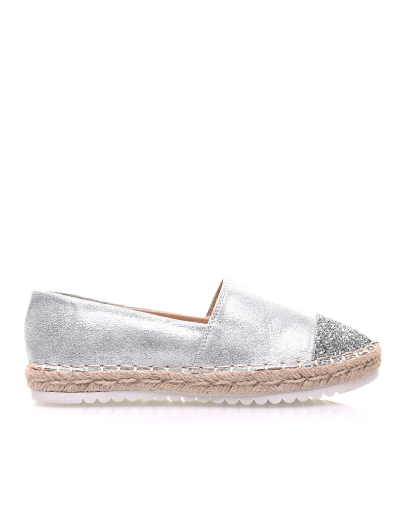 Espadrilles grises effet brillant