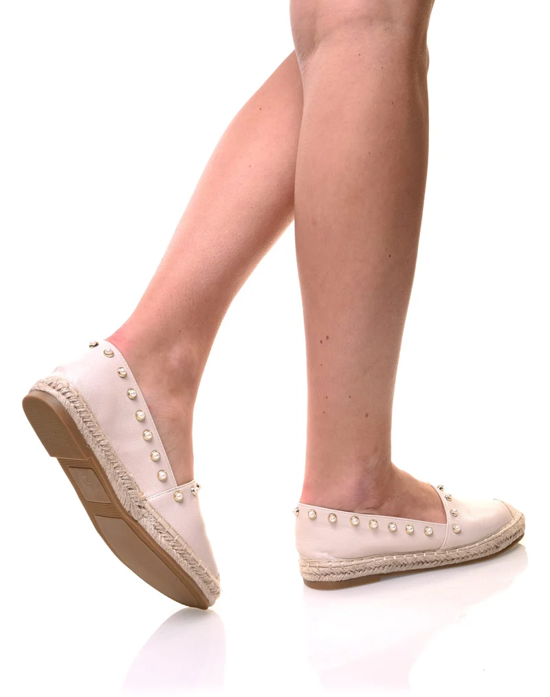 Espadrilles beiges ornées de perles