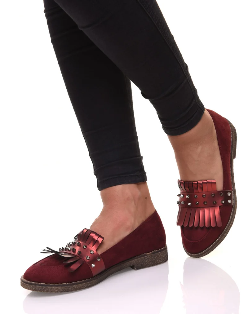Mocassins cloutés bordeaux